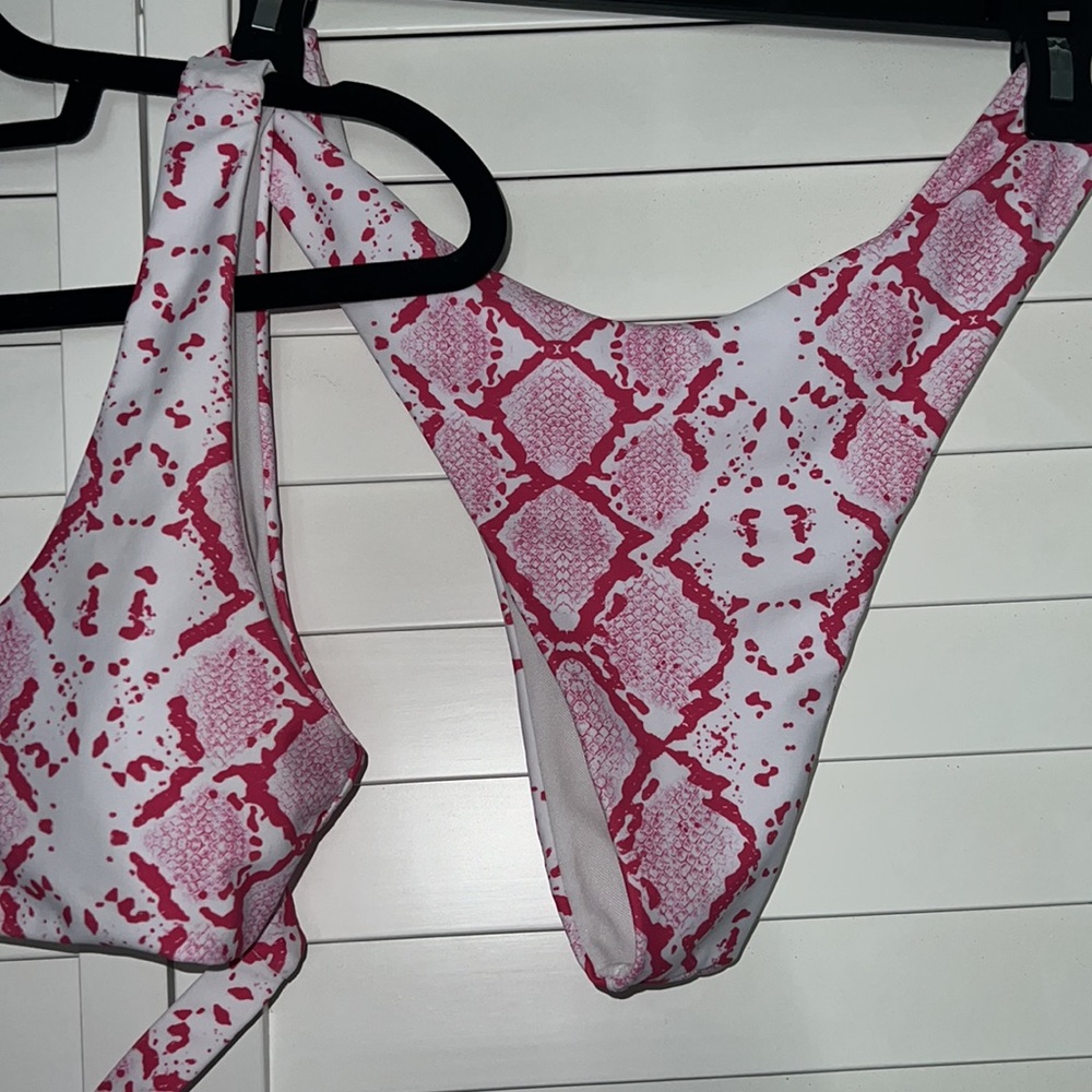 Shein - Picture 4 of 4